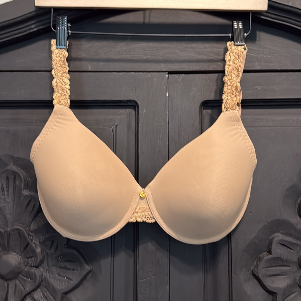 Natori Lined Underwire Taupe Bra
32DDD